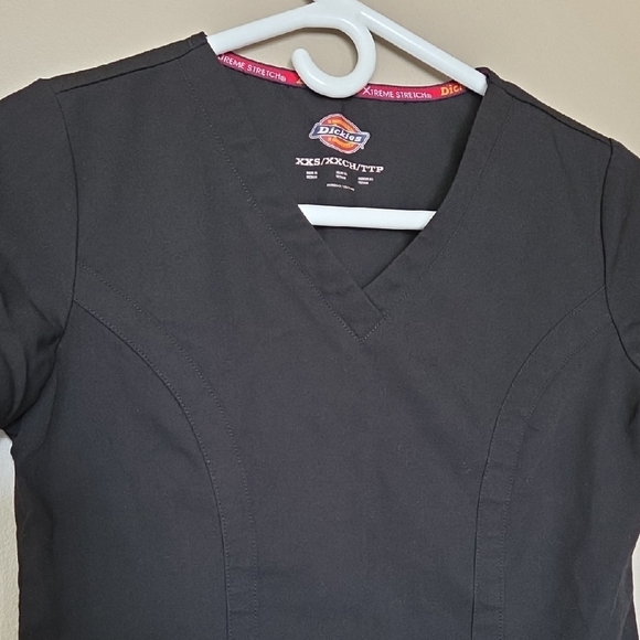 Dickies Black Short Sleeve Scrub Top Size XXS - Picture 2 of 6